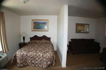 Stay Plus Extended Stay Suites Auburn Bagian luar foto